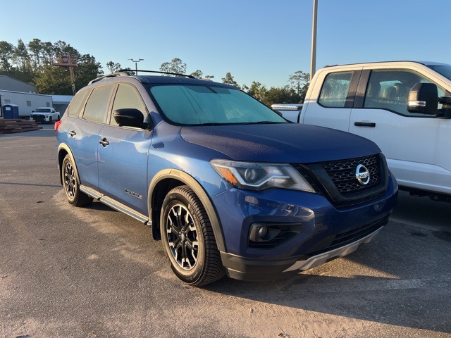 2019 Nissan Pathfinder SL