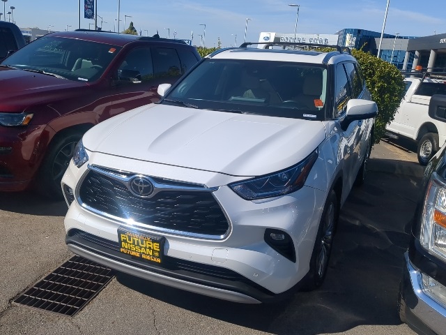 2021 Toyota Highlander Platinum