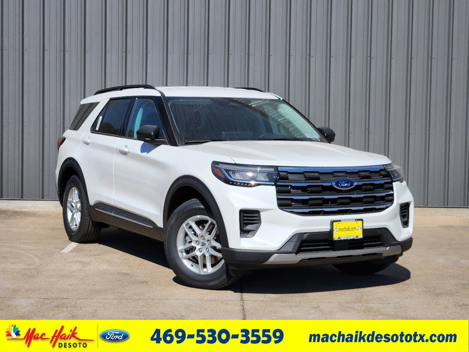 2025 Ford Explorer Active