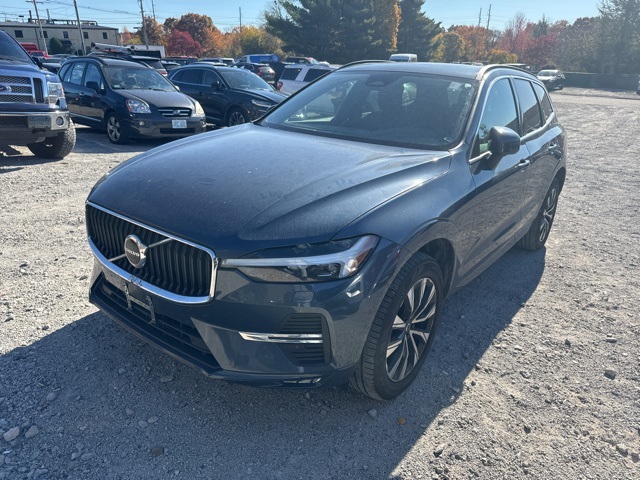 2023 Volvo XC60 B5 Core