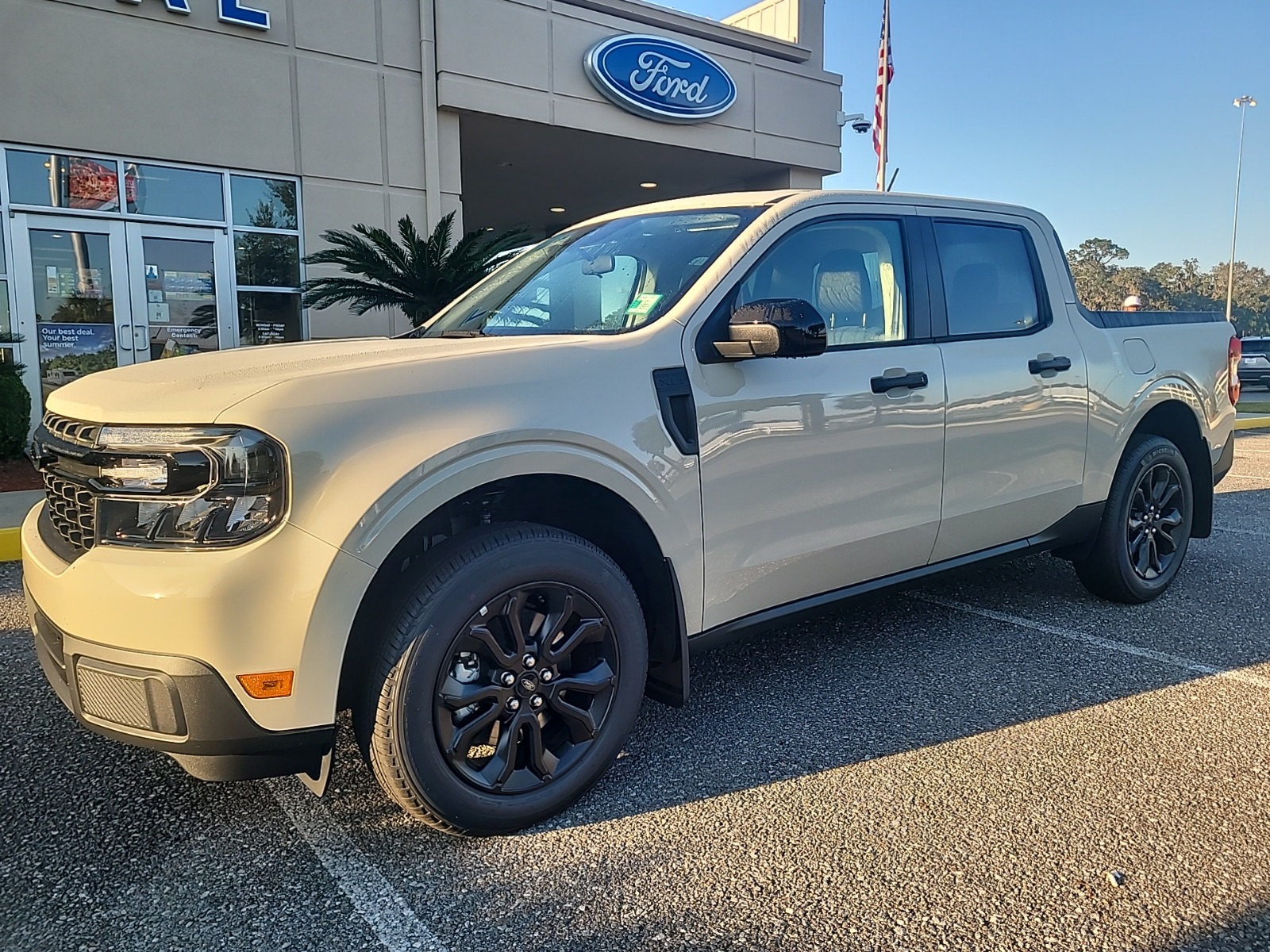 2024 Ford Maverick XLT