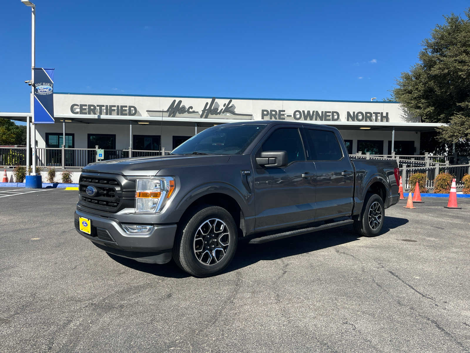 2022 Ford F-150 XLT