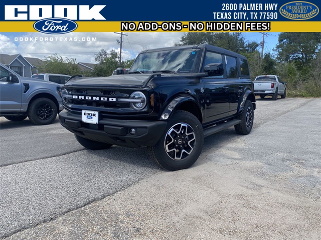 2024 Ford Bronco Outer Banks