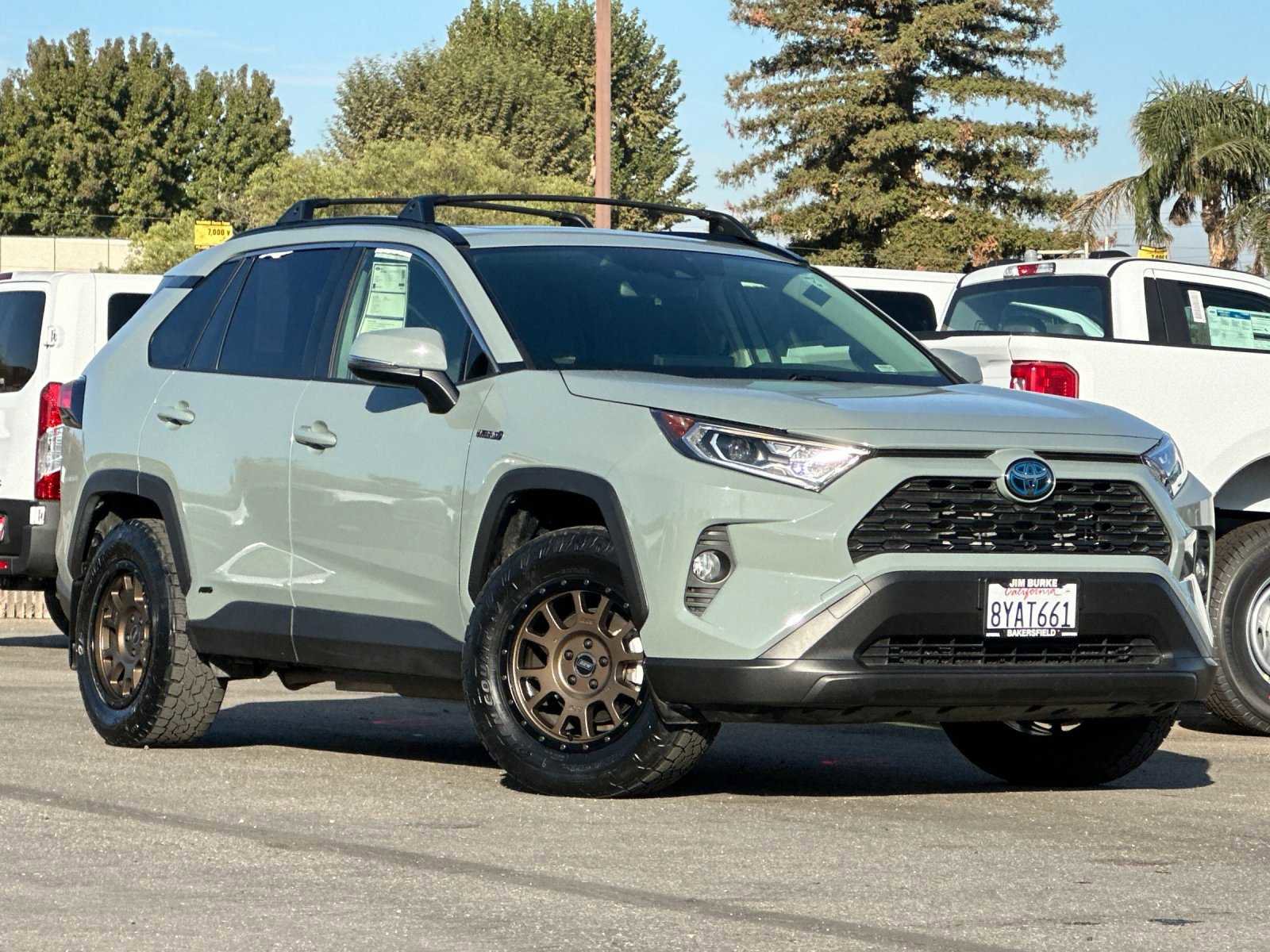 2021 Toyota RAV4 Hybrid XLE