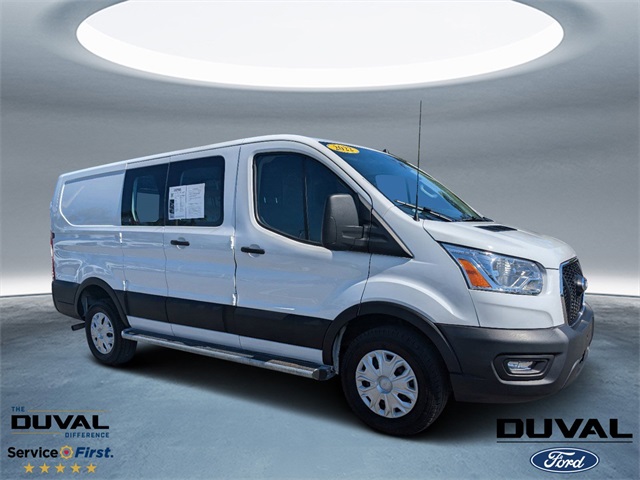 2022 Ford Transit-250 Base