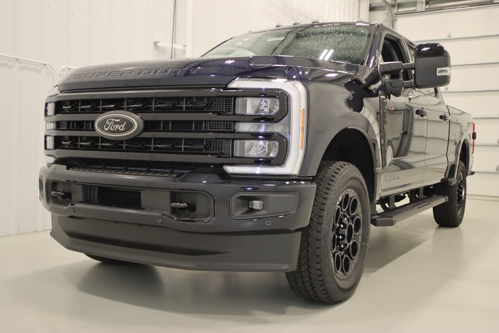2024 Ford F-350 photo 4