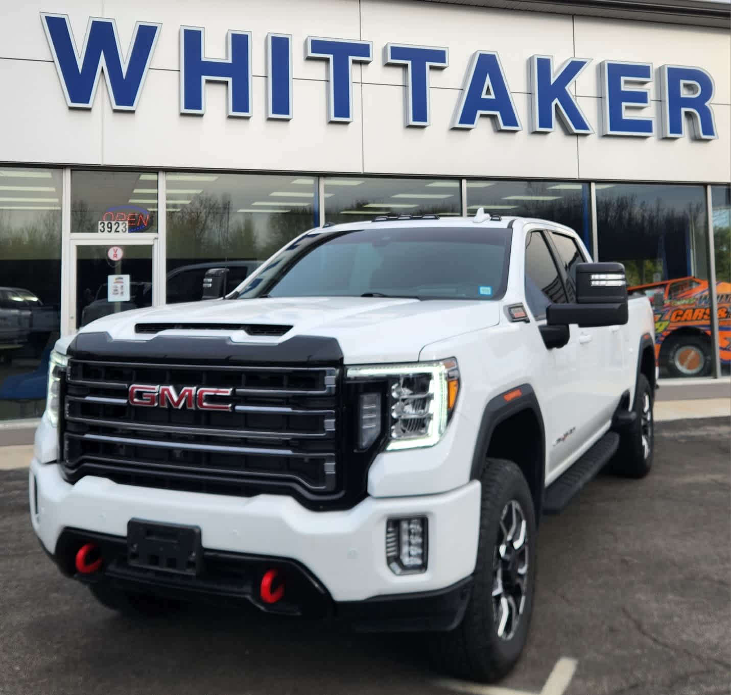 2023 GMC Sierra 2500HD AT4 4WD Crew Cab 159