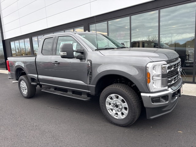 2024 Ford F-350SD XLT