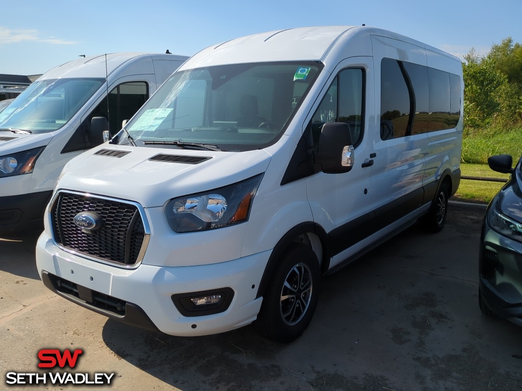 2024 Ford Transit-350 XLT