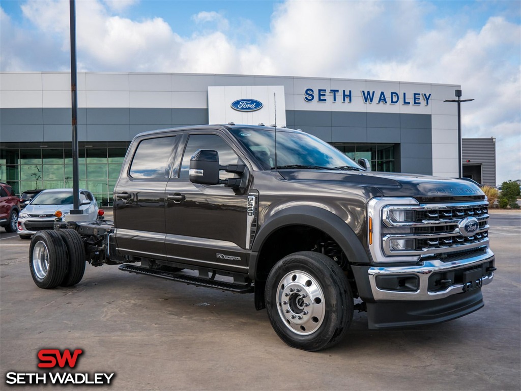 2024 Ford F-550SD LARIAT