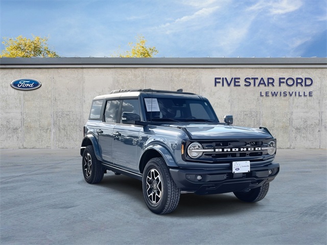 2024 Ford Bronco Outer Banks