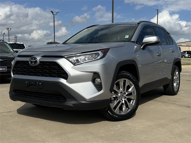 2020 Toyota RAV4 XLE Premium