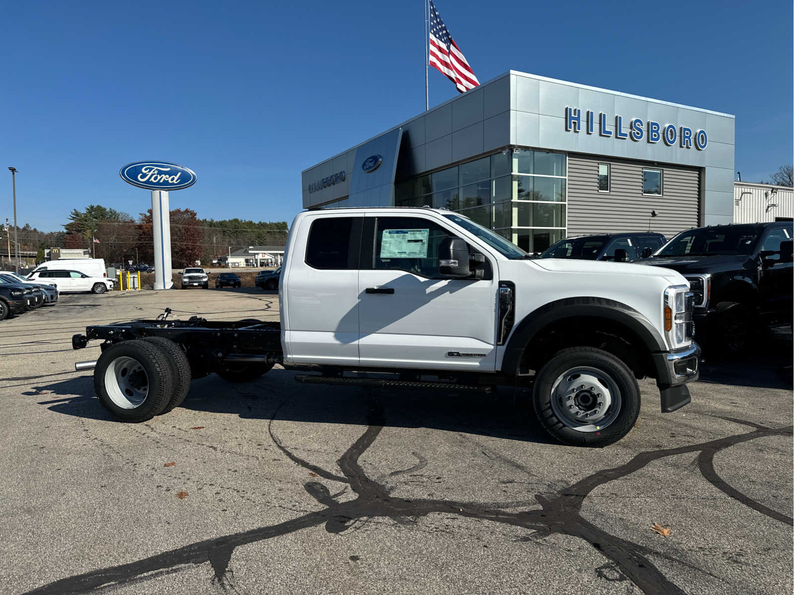 2024 Ford Super Duty F-550 DRW XL 4WD SuperCab 168 WB 60 CA