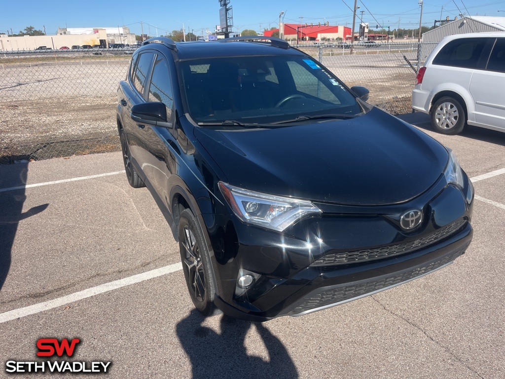 2018 Toyota RAV4 SE