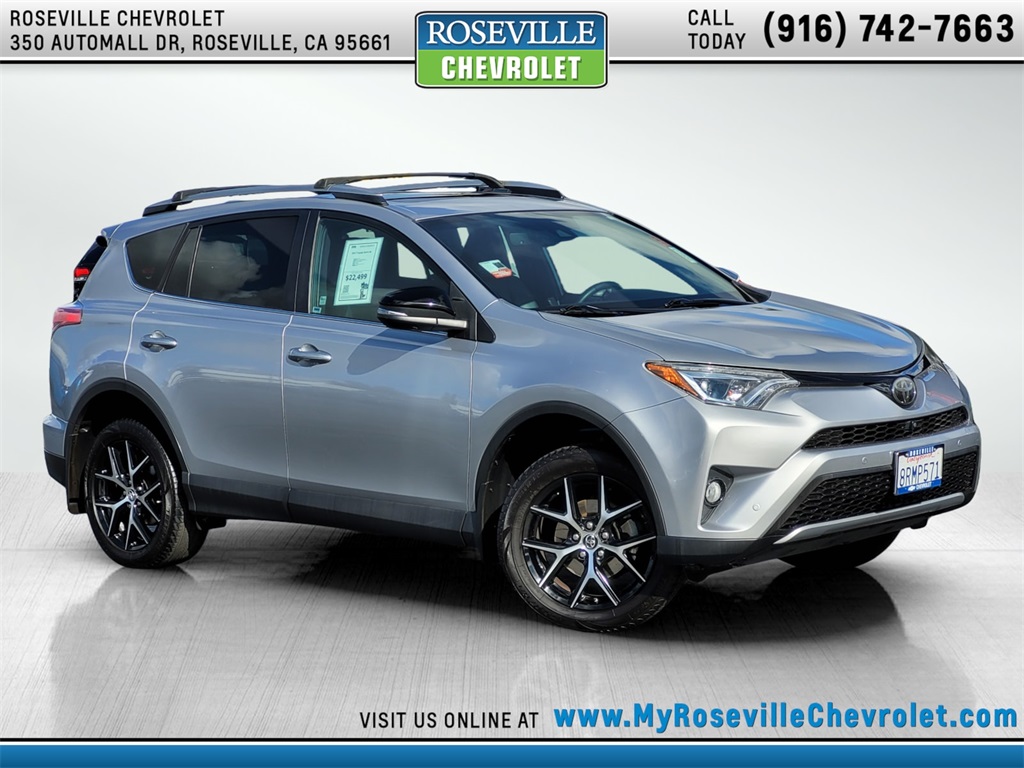 2017 Toyota RAV4 SE