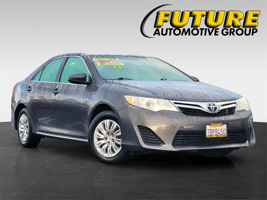 2014 Toyota Camry LE