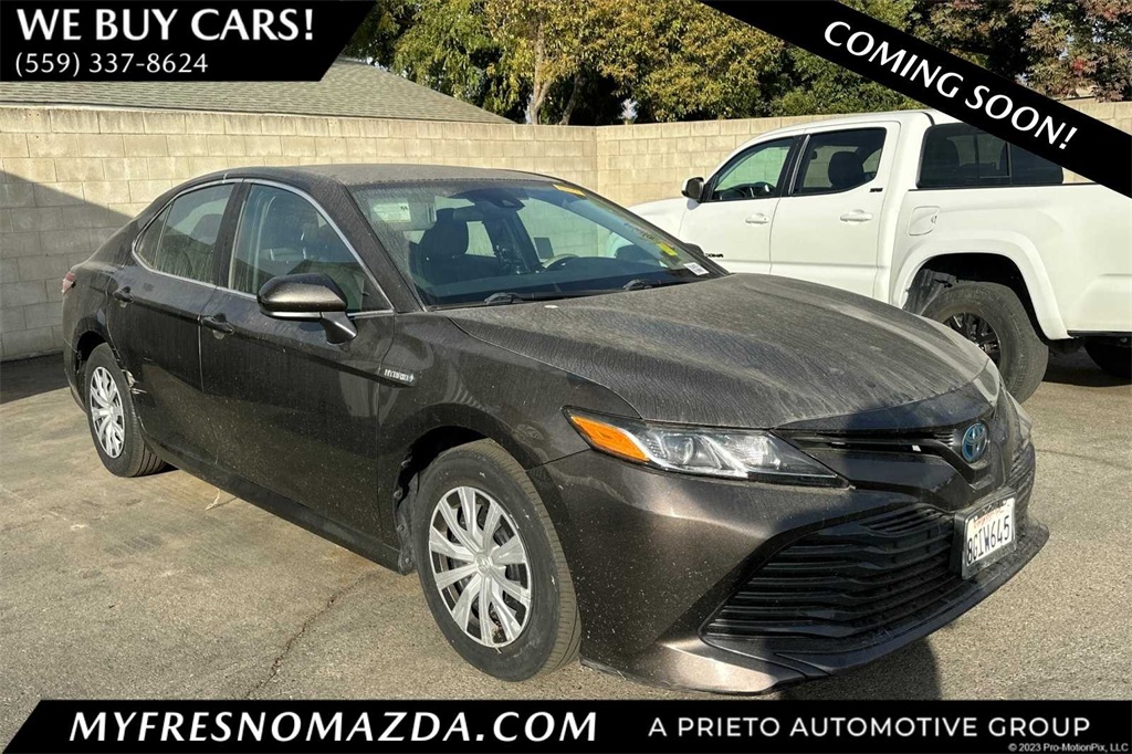 2019 Toyota Camry Hybrid LE