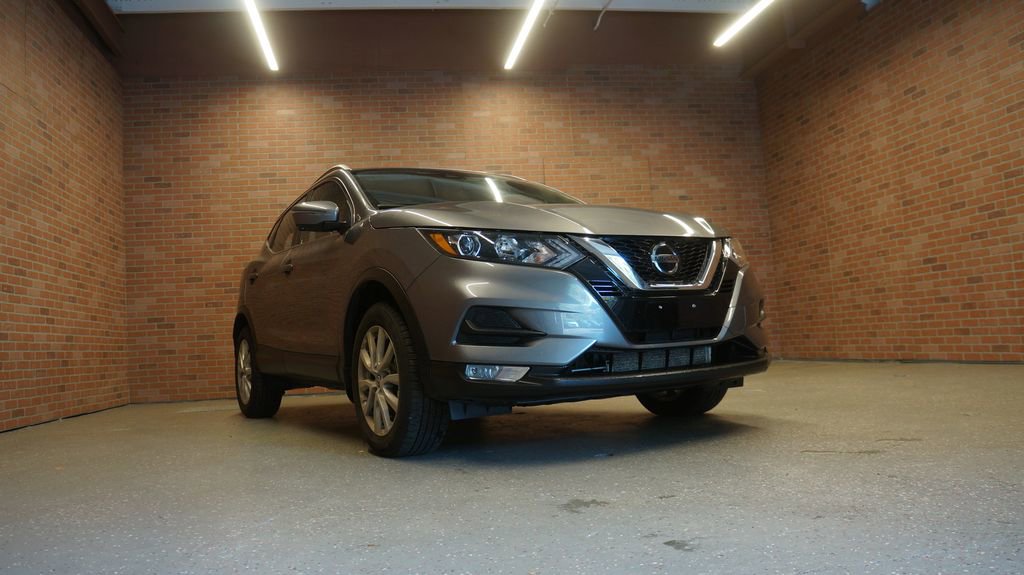 2022 Nissan Rogue Sport SV