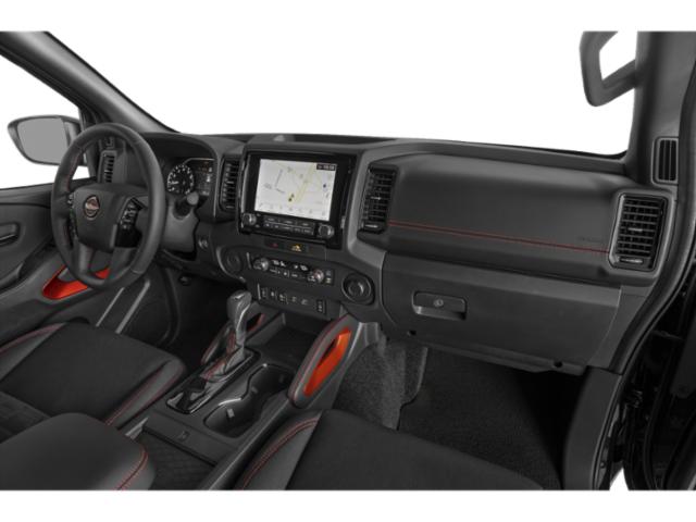 2024 Nissan Frontier PRO-4X photo 12