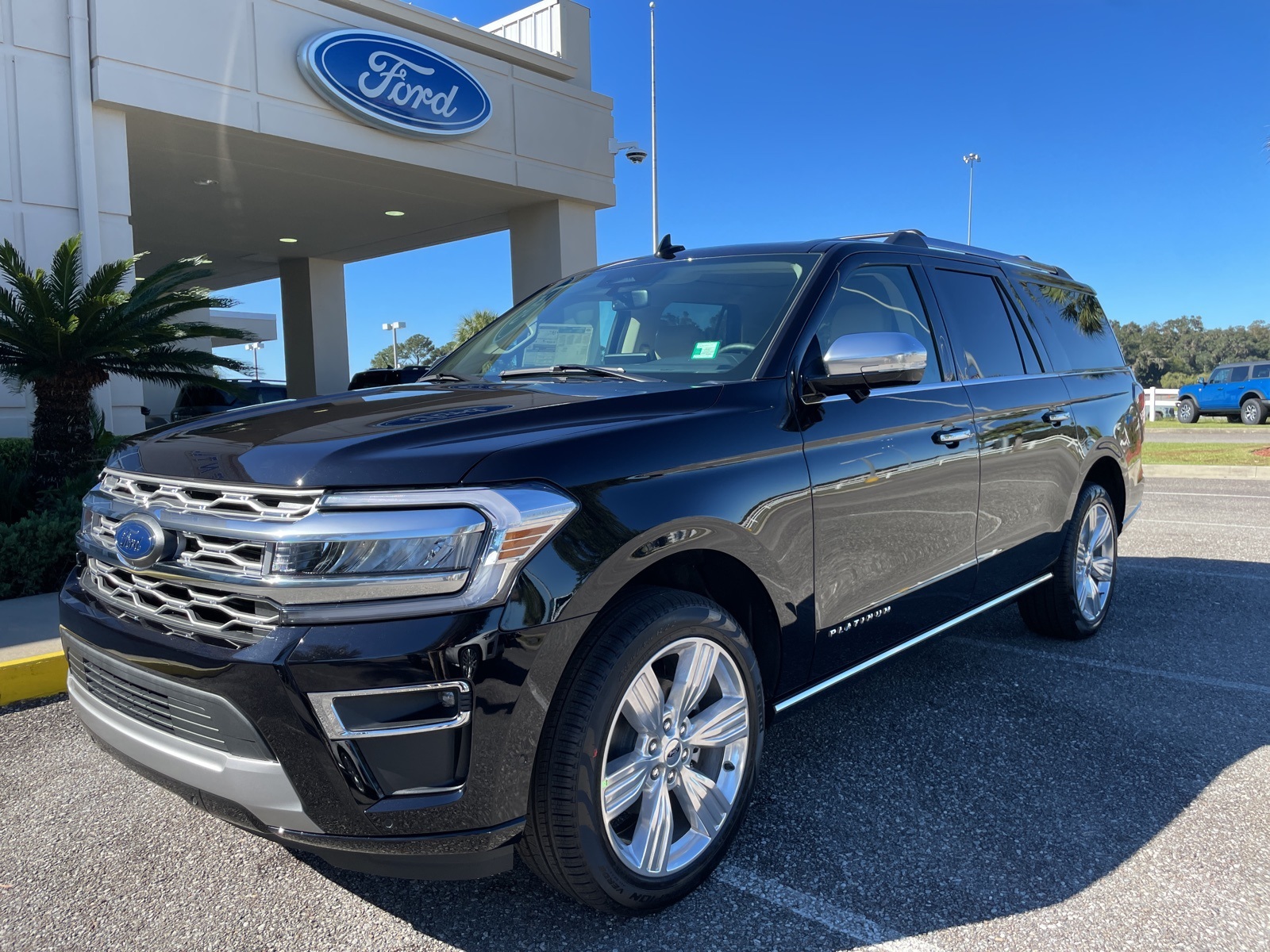 2024 Ford Expedition MAX Platinum