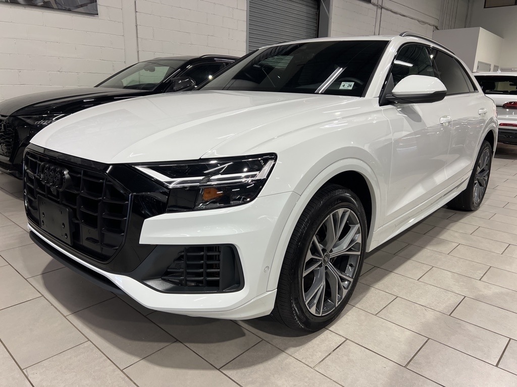 2021 Audi Q8 55 Premium