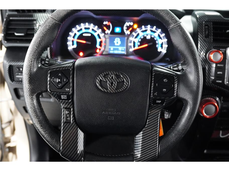 2016 Toyota 4Runner TRD Pro photo 17