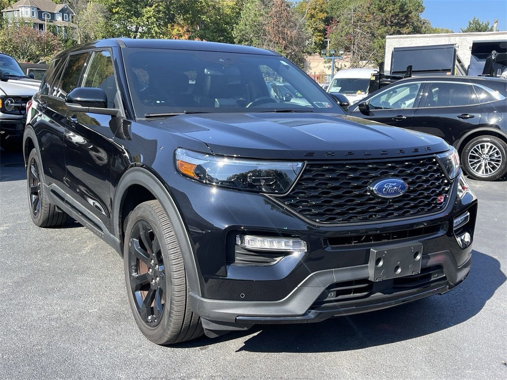 2022 Ford Explorer ST