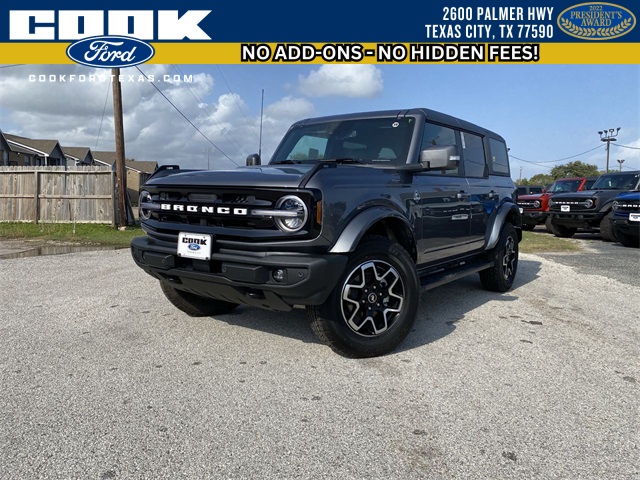 2024 Ford Bronco Outer Banks