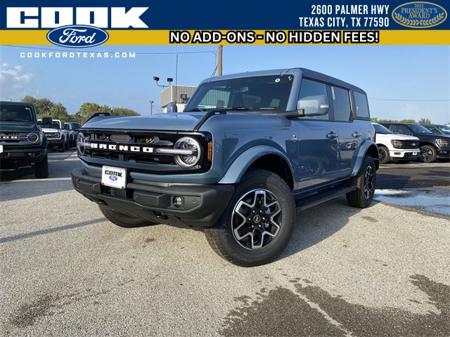 2024 Ford Bronco Outer Banks