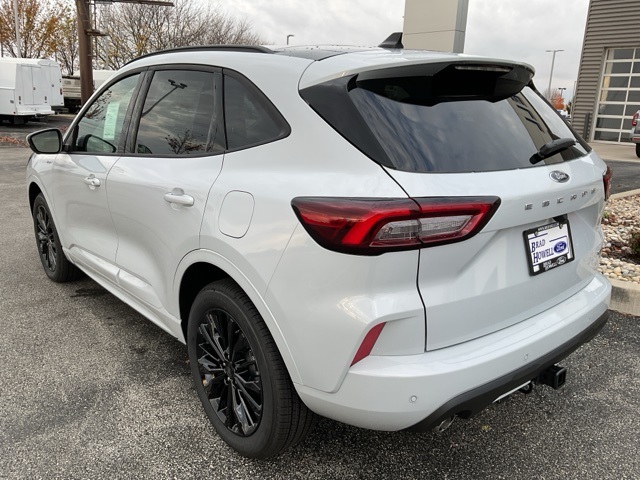 2025 Ford Escape Hybrid ST-Line Elite photo 7