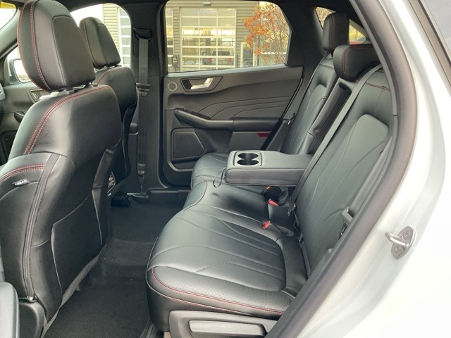 2025 Ford Escape Hybrid ST-Line Elite photo 16