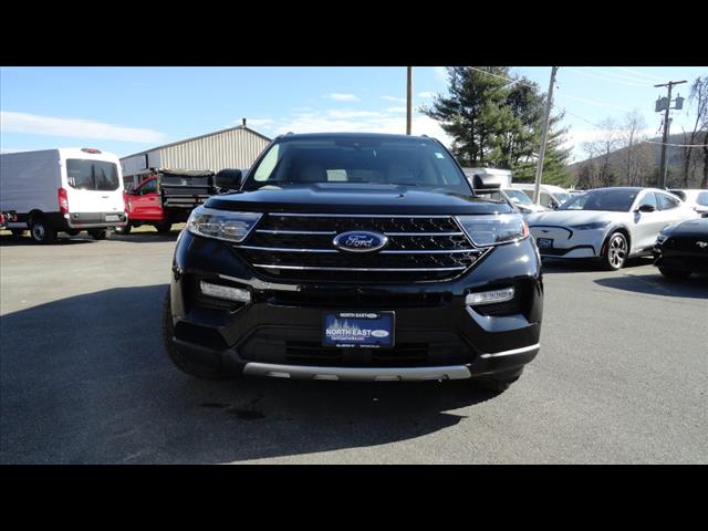 2021 Ford Explorer XLT photo 2