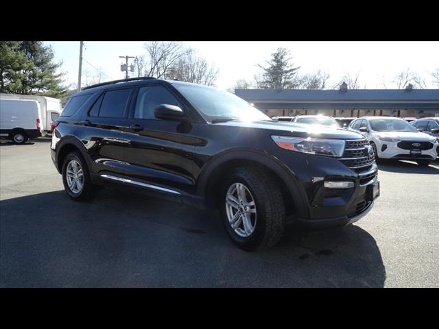 2021 Ford Explorer XLT photo 3