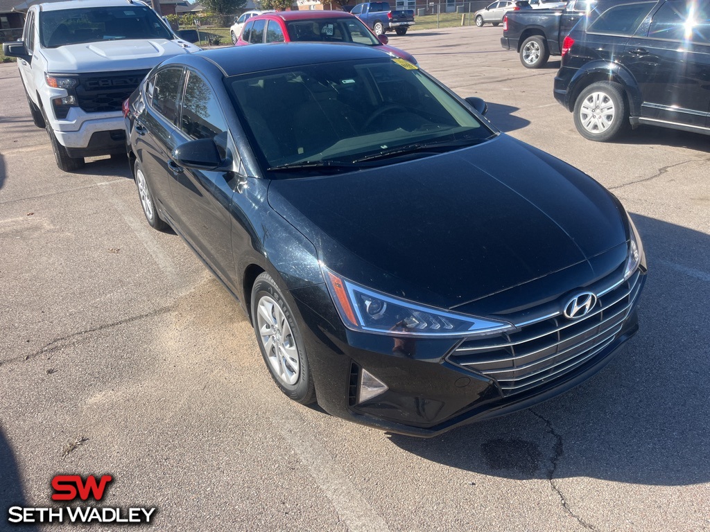 2020 Hyundai Elantra SE