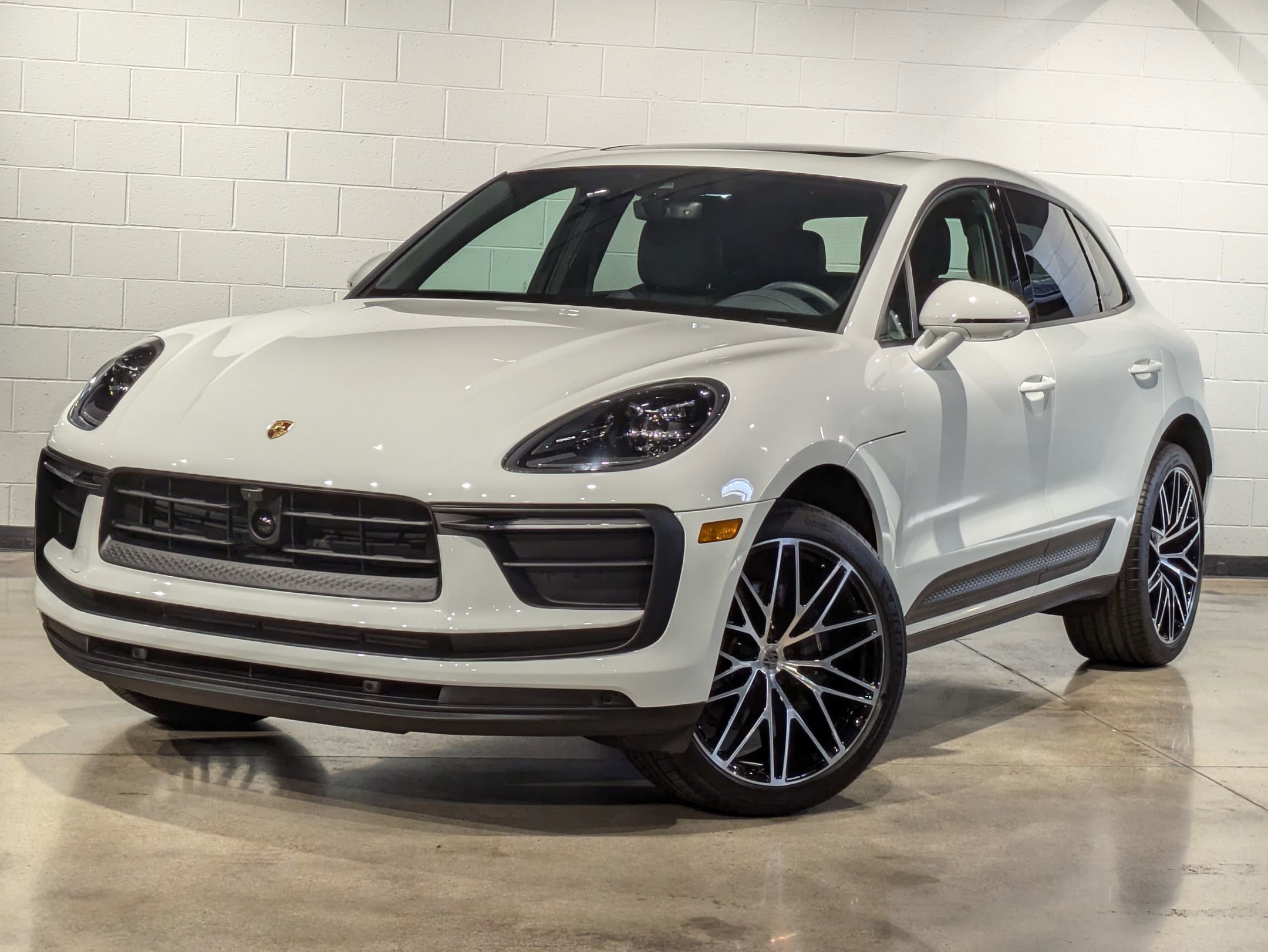 2024 Porsche Macan