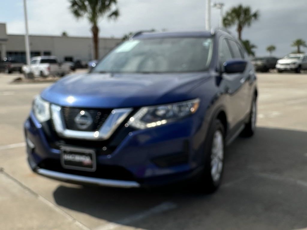 Used 2017 Nissan Rogue SV with VIN 5N1AT2MT9HC888359 for sale in Kingsville, TX