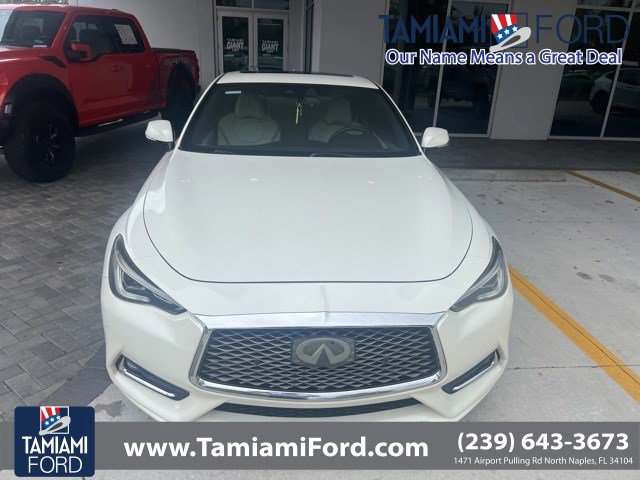 2017 INFINITI Q60 RED Sport 400