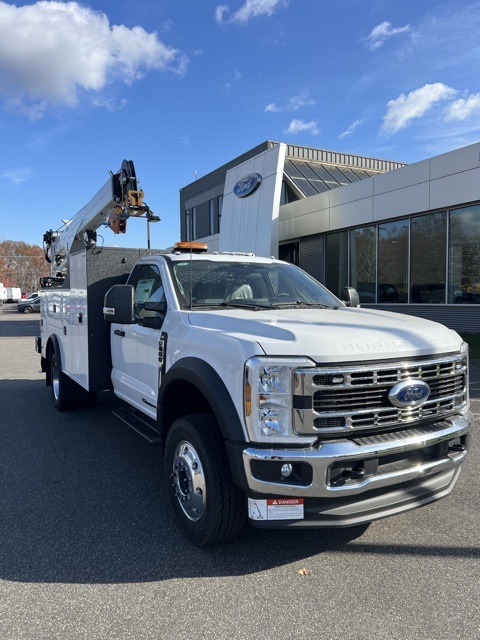 2024 Ford F-600SD