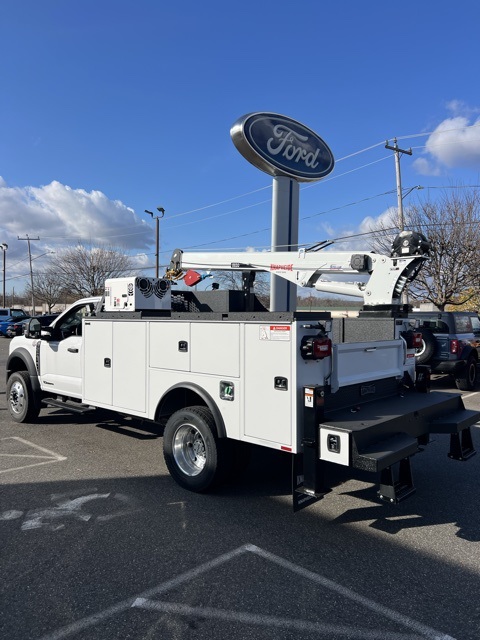 2024 Ford F-600SD