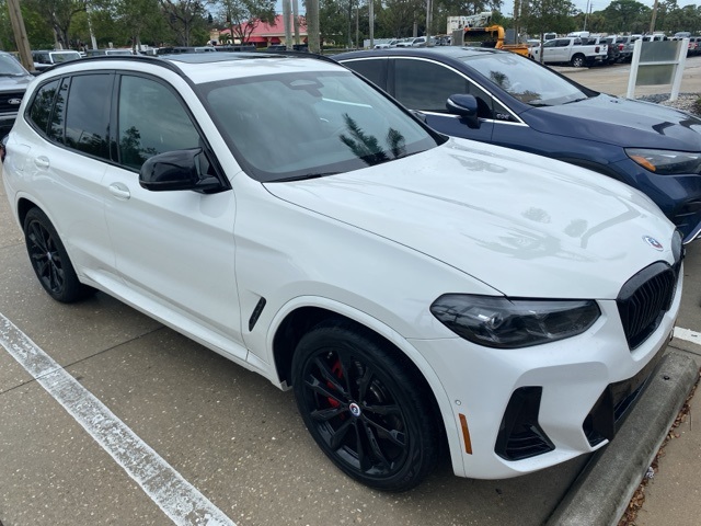 2023 BMW X3 M40i