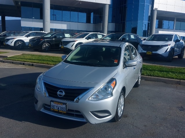 2019 Nissan Versa 1.6 SV