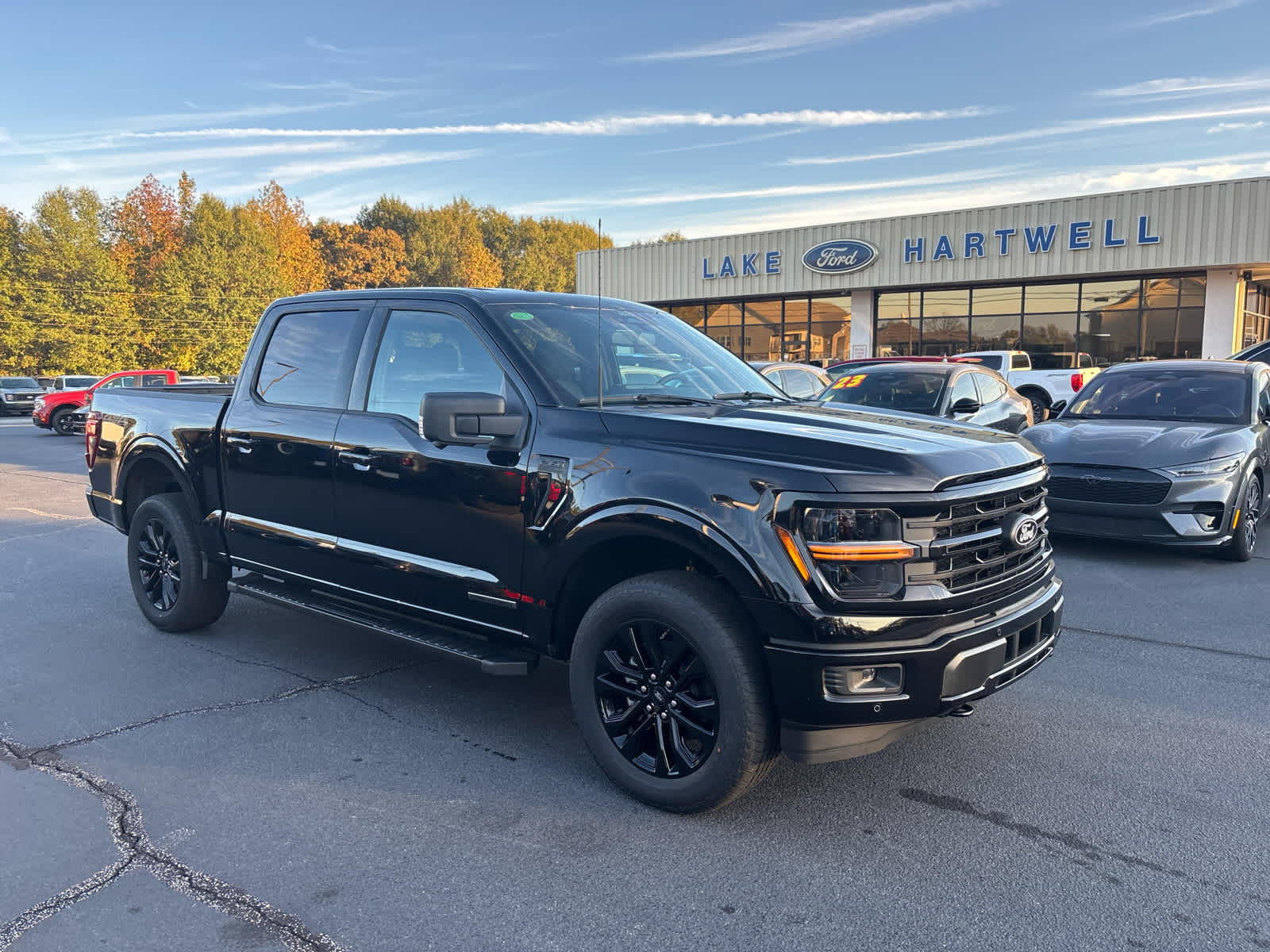 2024 Ford F-150 XLT 4WD SuperCrew 5.5 Box