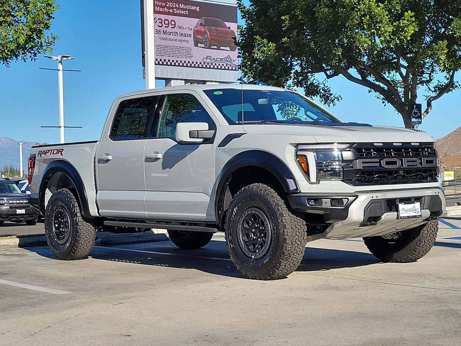 2024 Ford F-150 Raptor