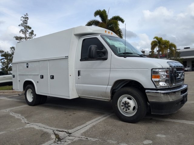 2025 Ford E-350SD Base