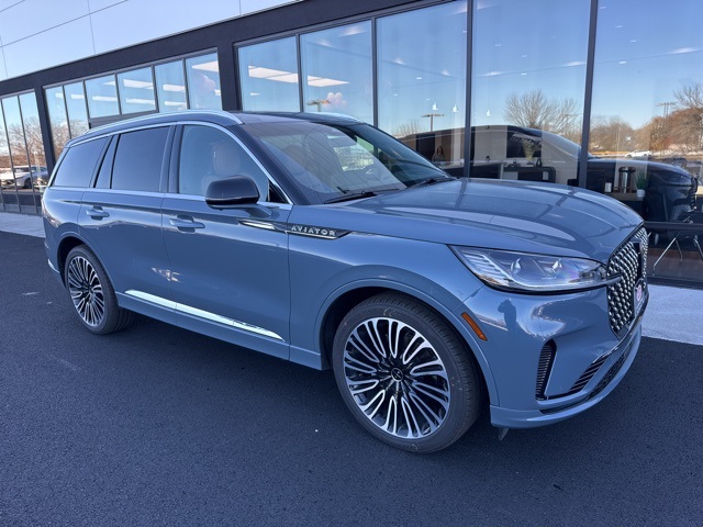 2025 Lincoln Aviator Black Label