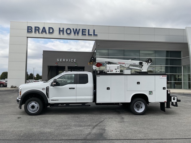 2023 Ford F-550SD XL