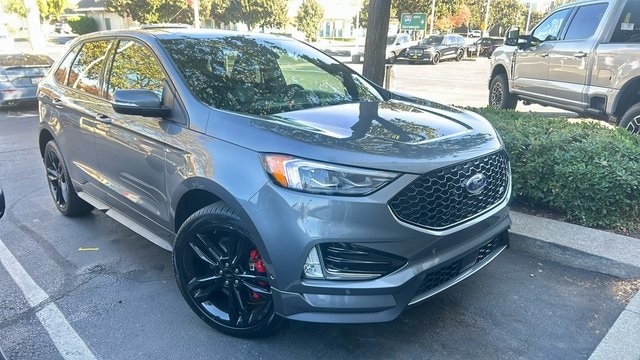 2022 Ford Edge ST