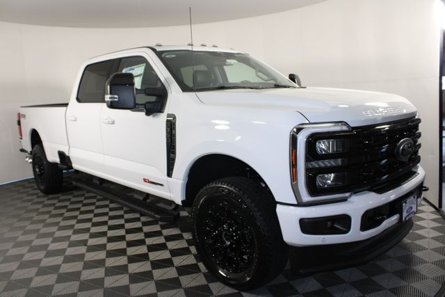 2024 Ford Super Duty F-350 SRW LARIAT