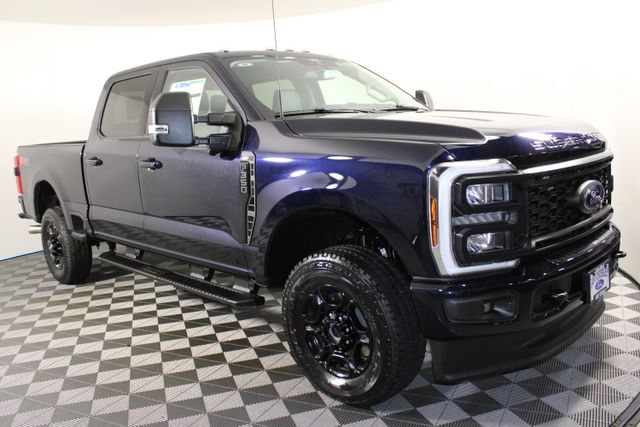 2024 Ford Super Duty F-350 SRW XLT