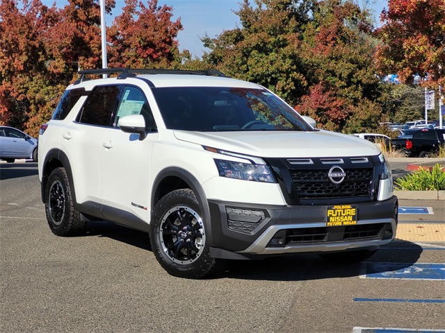 2025 Nissan Pathfinder Rock Creek